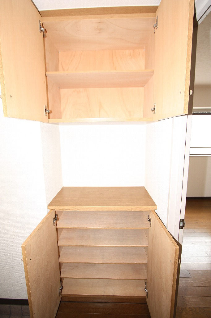 シュ－ズＢＯＸ。